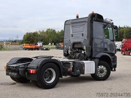 Mercedes-Benz Arocs 1851 LS
