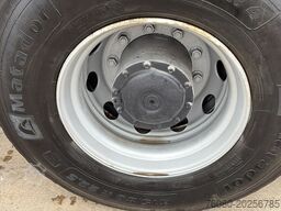 MAN 26.322 (MANUAL PUMP / POMPE MANUELLE / LAMES / ...