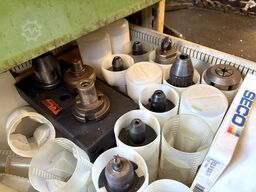 KIND Workshop drawer cabinet with contents