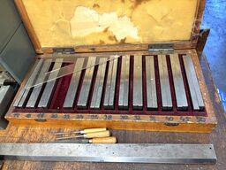 GÖDDE Workbench with contents