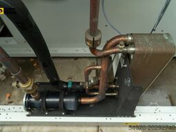 Used Aircooled chiller CARRIER 30XB 0900 0041 890 kW. 2020 yom