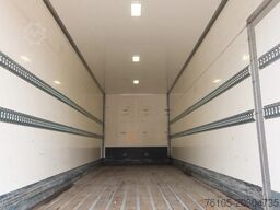 Scania P250 Bak+Dhollandia 2.000 kg 4x2  6 Cilinder
