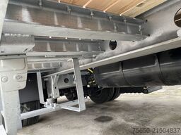 Möslein T 3-8,20 P OR  3 Achs Tieflader gerader Ladefläche 8,10 m,Neufahrzeug