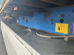 Krone Box Liner / Chassis + 45 Ft High Cube Container...
