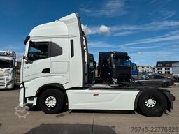 IVECO S-WAY 480 * RETARDER * VOLLVERKLEIDUNG *