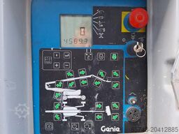 Genie Z135/70 Diesel, 4x4x4 Drive, 43m Lifting Height, 2