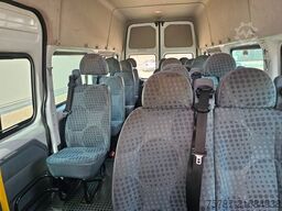 FORD Transit Trend 17 Sitzer