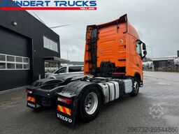 Volvo FH 420 GLOBETROTTER, 2 TANKS , LOW KM