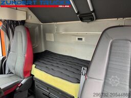 Volvo FH 420 GLOBETROTTER, 2 TANKS , LOW KM