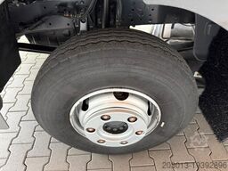 MERCEDES-BENZ Atego Kehrmaschine BUCHER CITYFANT 5000