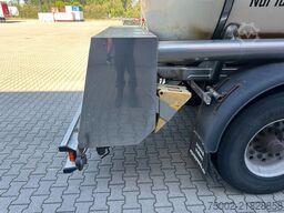 Feldbinder FOOD / 33.500L / 2-COMP / LIFTAXLE / PUMP / ALCOA