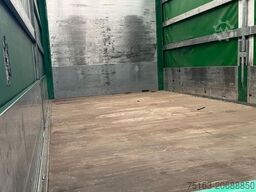 IVECO EuroCargo 120 E 25 Pritsche Plane nru 143TKM Top