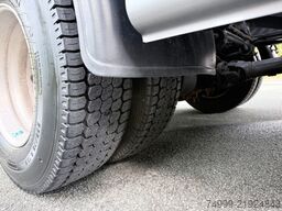 MERCEDES-BENZ Atego 2 6-Zyl. 4x2 1024  4x2  OM 906 LA