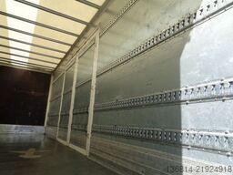 KÖGEL AW 18 7,2 M Seitliche Türen Anti-Rutsch-Boden