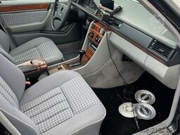 MERCEDES-BENZ 200E