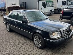 MERCEDES-BENZ 200E