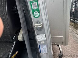 FUSO Canter 7C18 Koffer mit Ladebordwand *Klima*