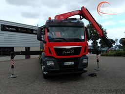 MAN TGS 35.360 8x2 - Fassi 23TM Kraan, Machine tran...