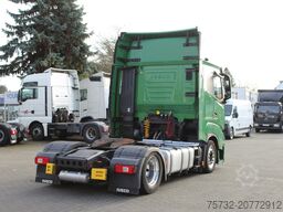 Iveco S-Way 510 Retarder Alufelgen Navi 2 x Kühlbox