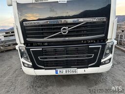 Volvo FH16 700 Tandem Box Truck with Lift and Onspot