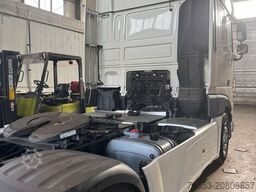 DAF XF480FT mit Kipphydraulikanlage