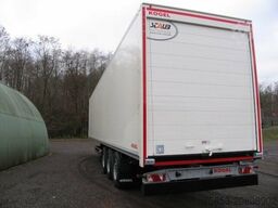 Trockenfracht Kofferauflieger Rolltor