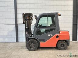 Toyota 52-8 FDF 30