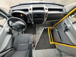 MERCEDES-BENZ Sprinter 311 Cdi Automatik L2H2 VDL 9Sitze Lift