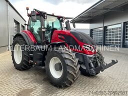 Valtra Q225