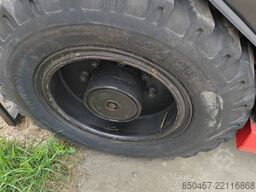 Manitou MSI 35 new tires