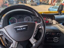 MAN TGX 18.480 Lowliner Hubsattelplatte