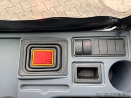 JUNGHEINRICH EFG 215 / Triplex: 4.25m! / SS / nur 3.298h!