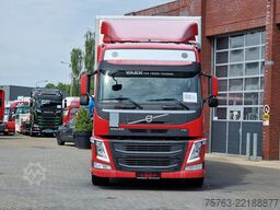Volvo FM 370 Globetrotter 6x2*4 - Box with sidedoors ...