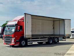 Volvo FM 370 Globetrotter 6x2*4 - Box with sidedoors ...