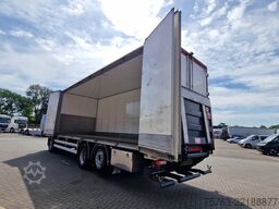 Volvo FM 370 Globetrotter 6x2*4 - Box with sidedoors ...