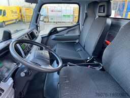 FUSO 7 C 15 Kipper Kran Greifer
