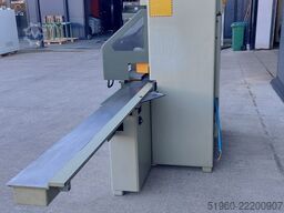 SCM P64 1/24