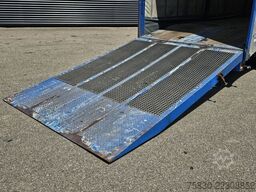 lintrailers HYDRAULIC RAMP / FORK LIFT - MACHINE TRANSPORT