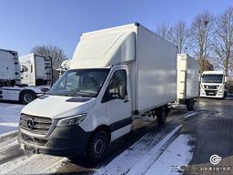 MERCEDES-BENZ 319 CDI Koffer Ladebordwand mit Anhänger