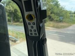 MERCEDES-BENZ Antos 4x2 Absetzkipper MEILLER AHK 35to