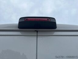FIAT Ducato 33 L2H1 CarPlay RüKa 260Grad Türen Klima