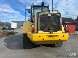 New Holland w270B