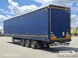 Kögel Curtainsider Mega