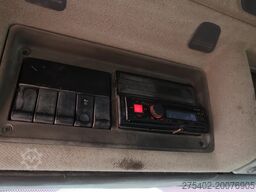 Renault Kerax 370 8X4/ MIXER/ BARYVAL 9 M3/ CRUISE CONT...