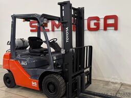 Toyota 11121 - TOYOTA 02-8FGF20