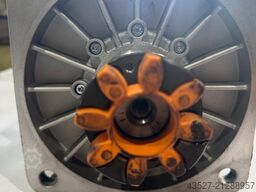 SIEMENS 1FT5104-0AC71-1-Z