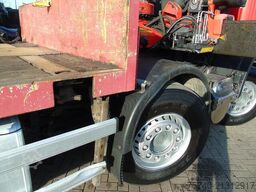 DAF CF 85.510 + FASSI 80TON 6x + 8X2 + EURO 5 + REMOTE