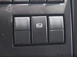 Iveco Eurocargo 120E21 + Euro 6 + Dhollandia Lift + e...