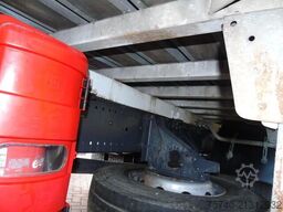 Mercedes-Benz Axor 1829 + euro 5 + lift + manual