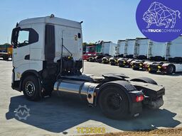 Iveco S-Way 460
